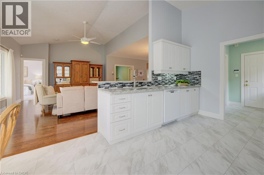 59 DEVONSHIRE Drive thumbnail 17