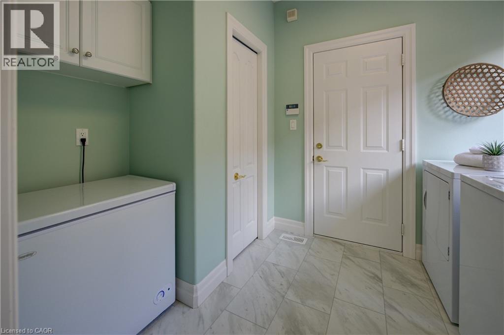 59 DEVONSHIRE Drive thumbnail 31