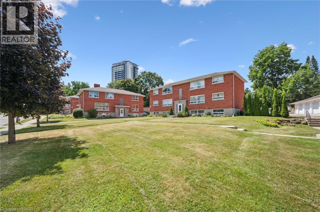 275-279 HERBERT Street thumbnail 18