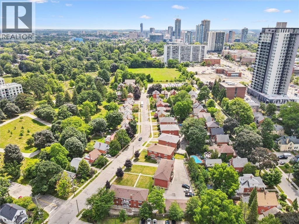 275-279 HERBERT Street thumbnail 26