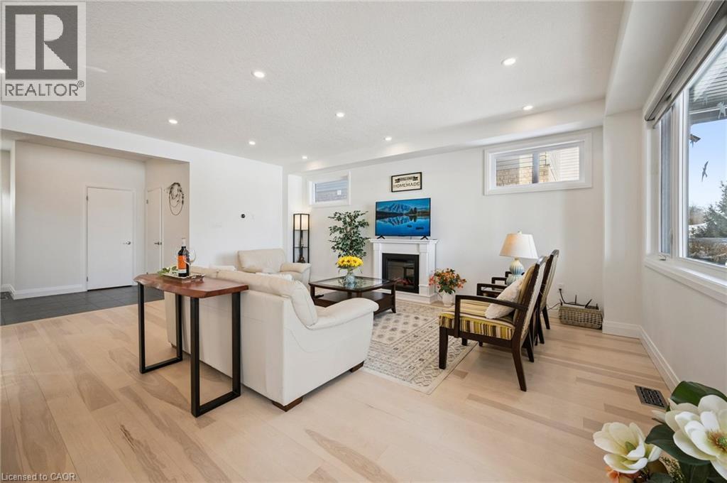 164 TIMBER TRAIL Road thumbnail 9