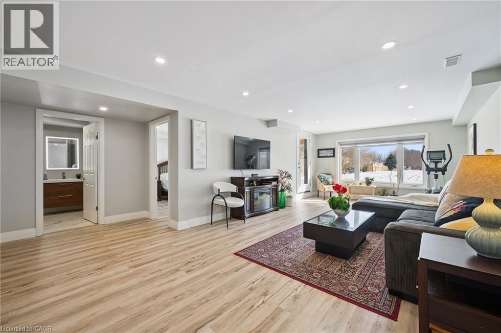 164 TIMBER TRAIL Road thumbnail 32