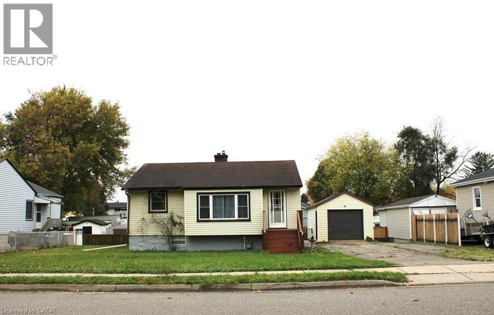 22 BROADVIEW Avenue thumbnail 2