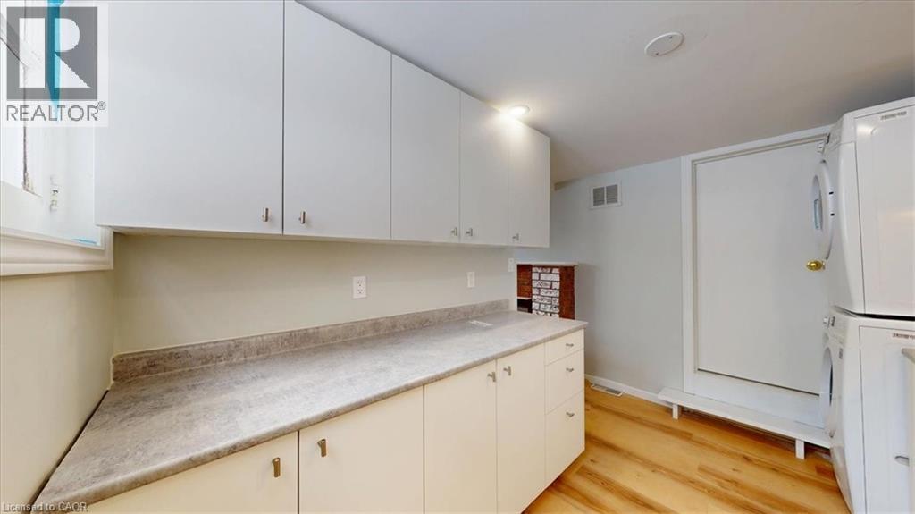 22 BROADVIEW Avenue thumbnail 37