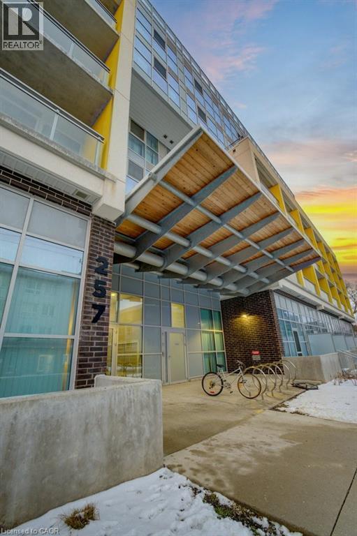 257 HEMLOCK Street Unit# 606 thumbnail 2