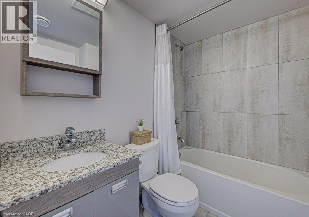 257 HEMLOCK Street Unit# 606 thumbnail 8