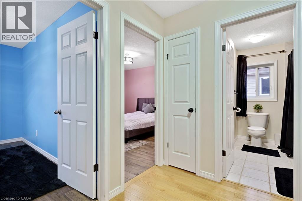 139 FERRIS Drive thumbnail 18