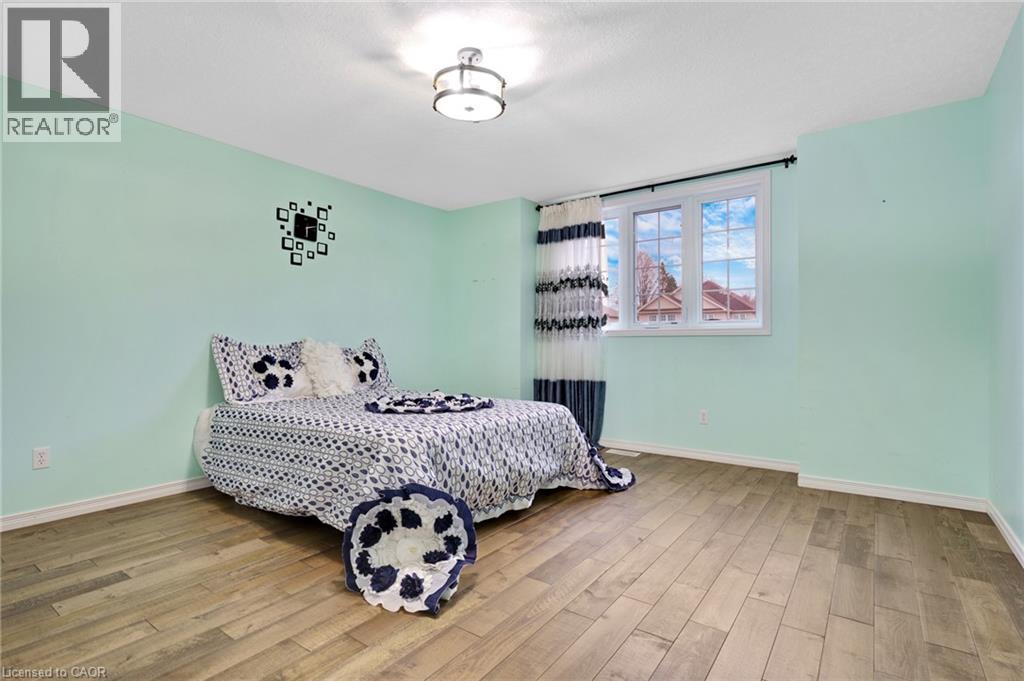 139 FERRIS Drive thumbnail 21