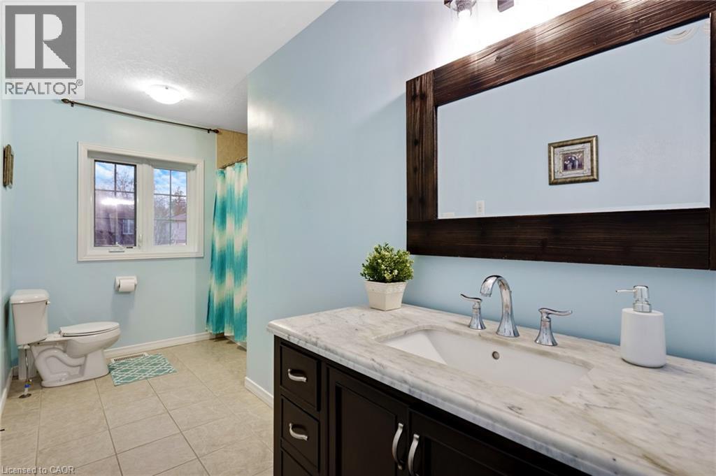 139 FERRIS Drive thumbnail 25