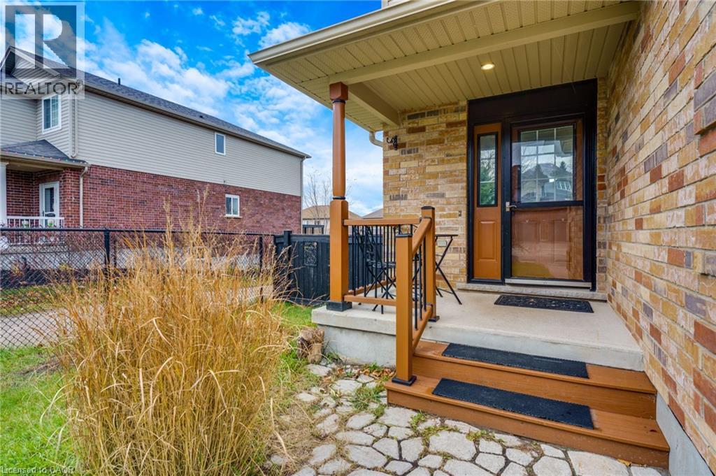 139 FERRIS Drive thumbnail 3