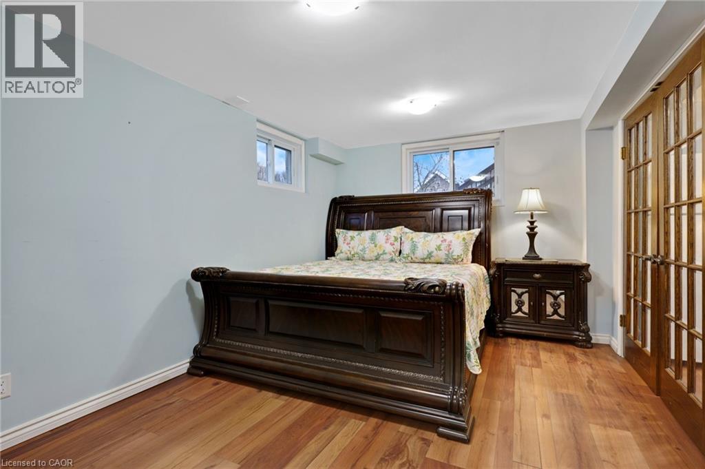 139 FERRIS Drive thumbnail 31