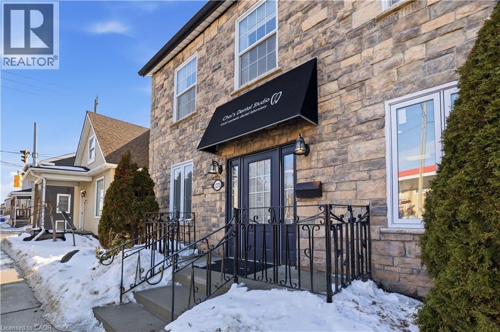 1270 KING Street E thumbnail 5