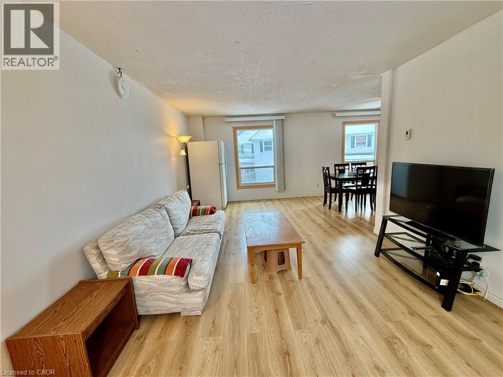 427 KEATS Way Unit# 2 thumbnail 4