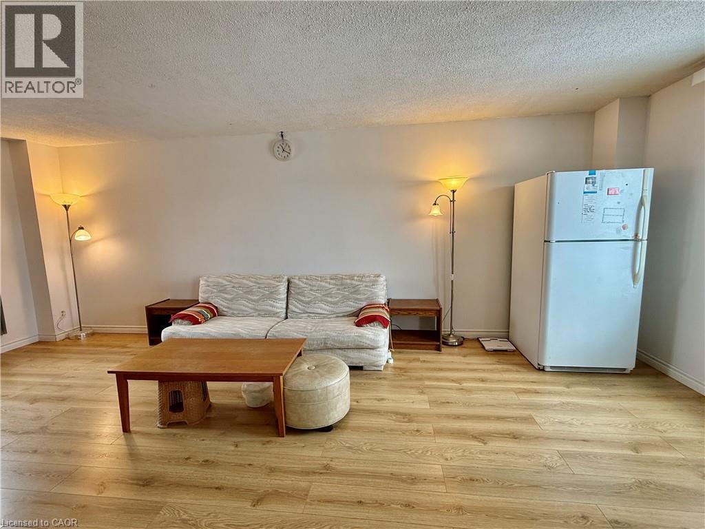 427 KEATS Way Unit# 2 thumbnail 7