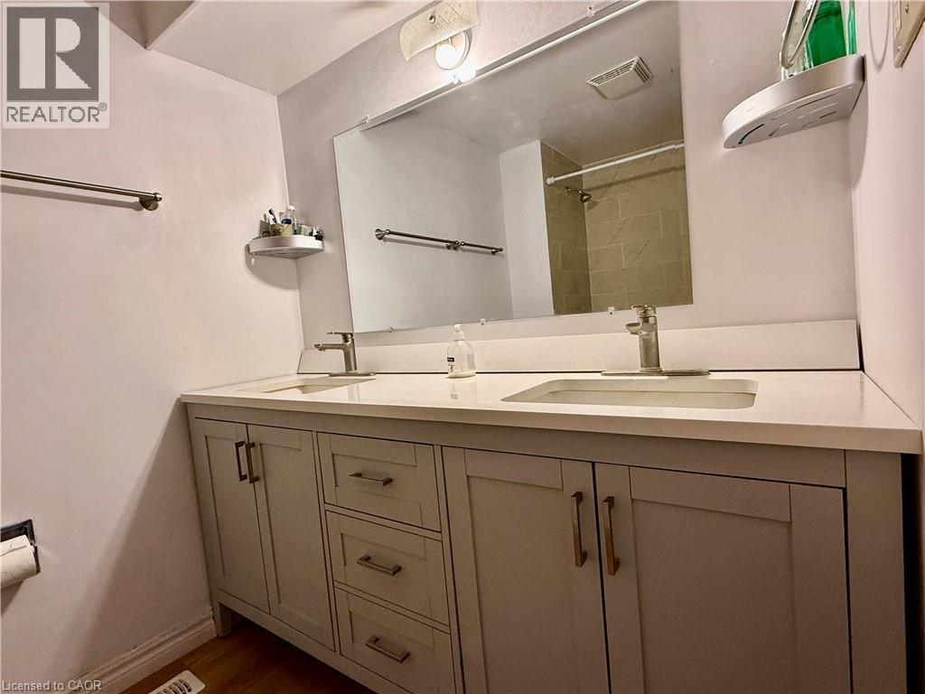 427 KEATS Way Unit# 2 thumbnail 16