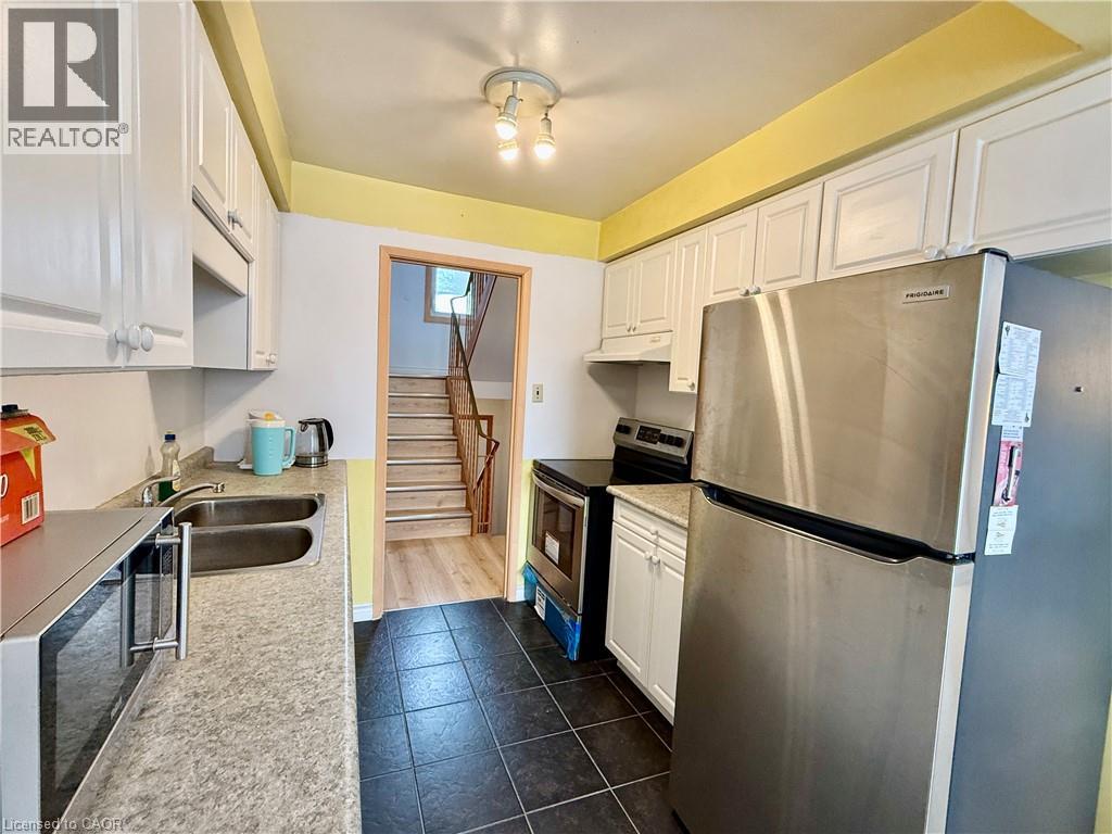 427 KEATS Way Unit# 2 thumbnail 11