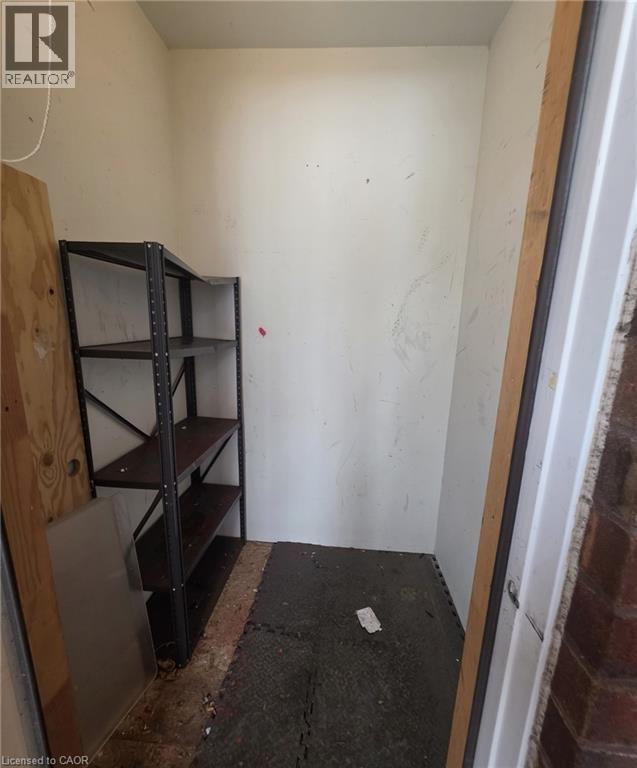 565 GREENFIELD Avenue Unit# 106 thumbnail 37