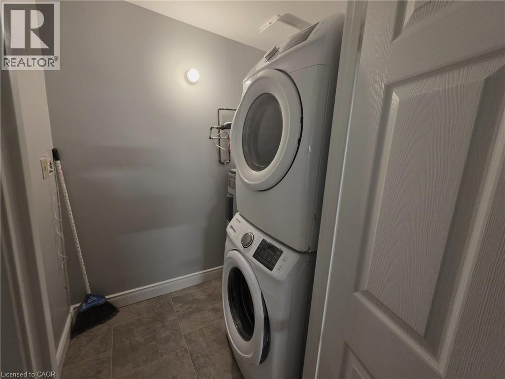 565 GREENFIELD Avenue Unit# 106 thumbnail 12