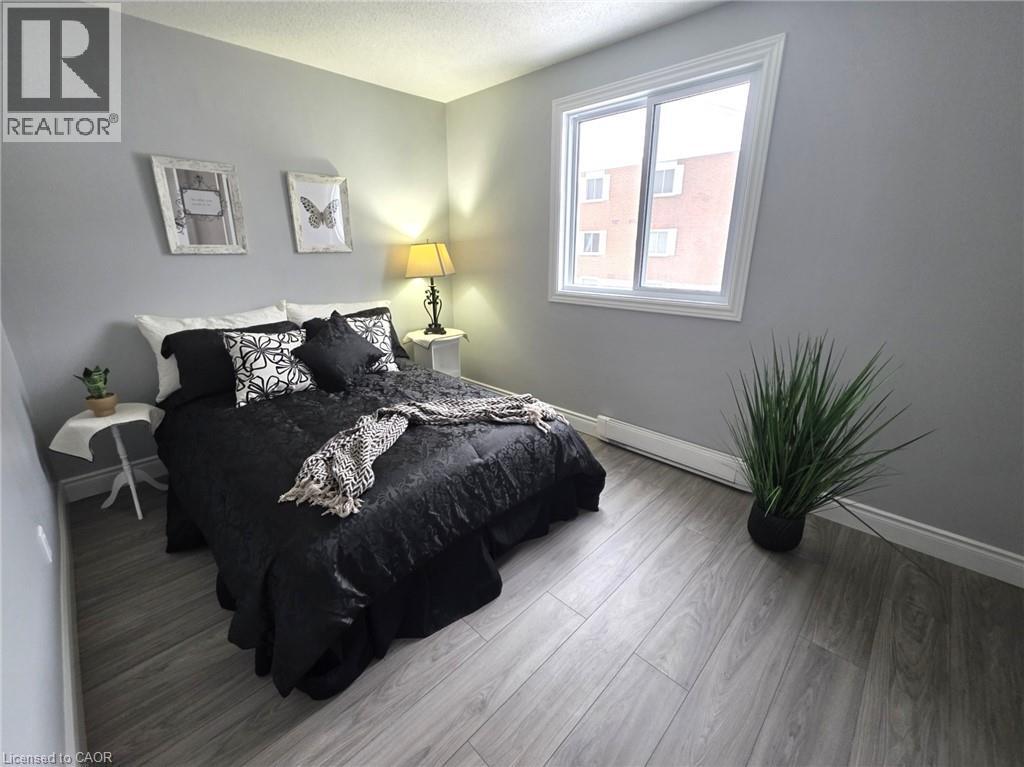 565 GREENFIELD Avenue Unit# 106 thumbnail 29