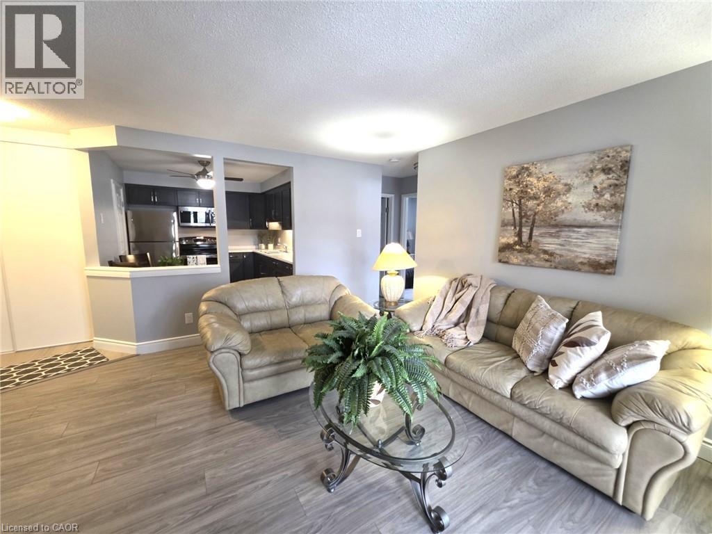 565 GREENFIELD Avenue Unit# 106 thumbnail 13
