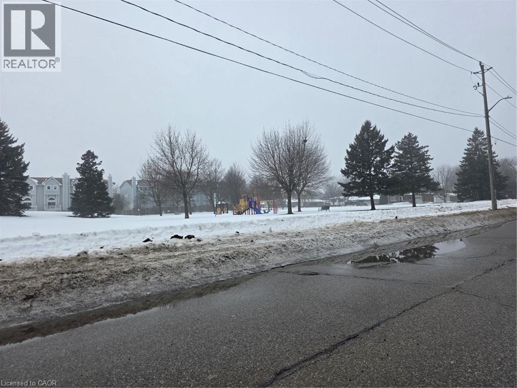 565 GREENFIELD Avenue Unit# 106 thumbnail 39