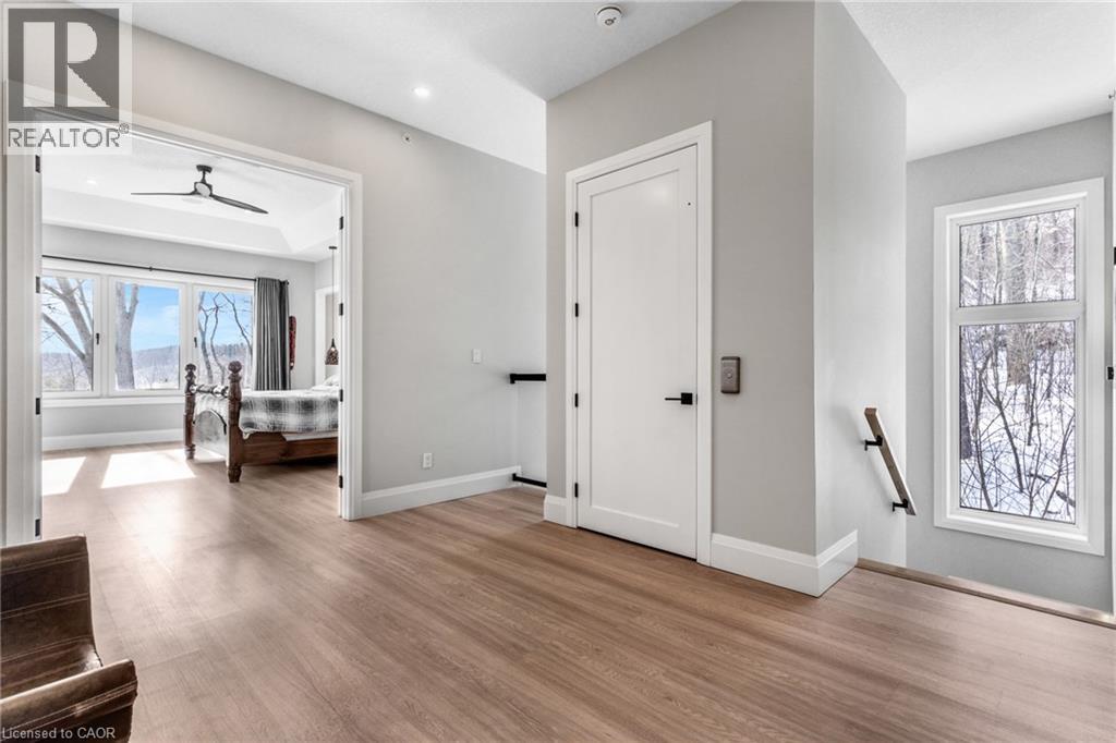 111 GRAND RIDGE Drive thumbnail 26