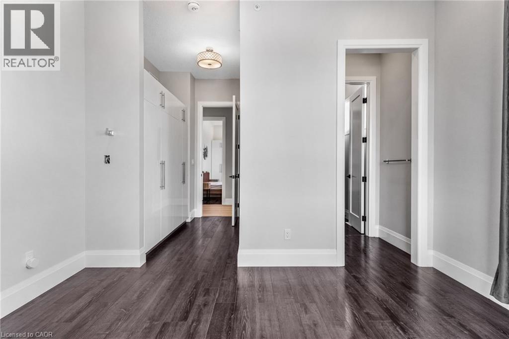 111 GRAND RIDGE Drive thumbnail 38