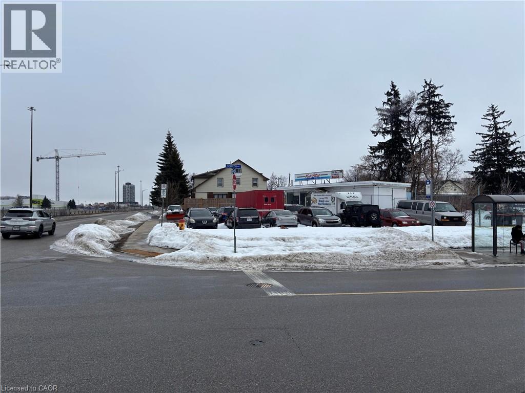 2191 KINGSWAY Drive thumbnail 2