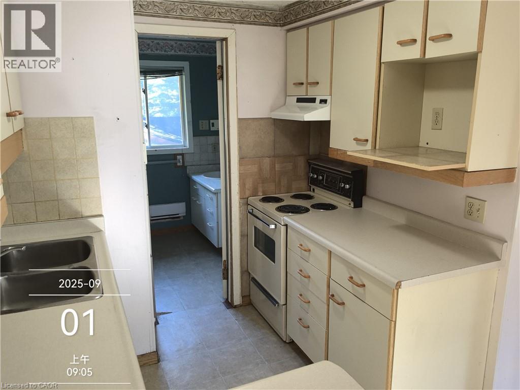 134 GREENBRIER Drive thumbnail 8