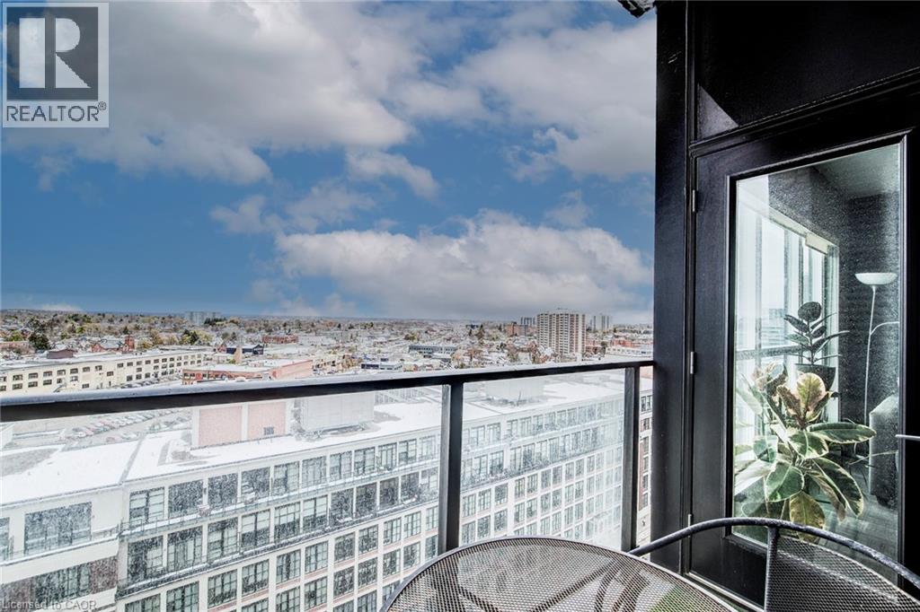 1 VICTORIA Street S Unit# 1310 thumbnail 16