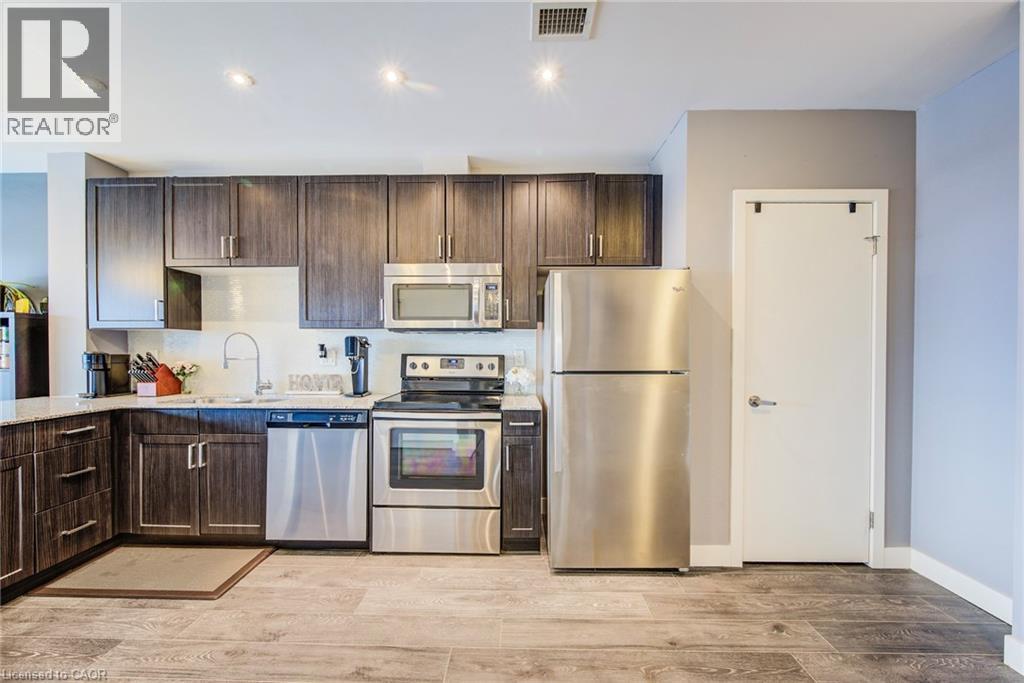 1 VICTORIA Street S Unit# 1310 thumbnail 6