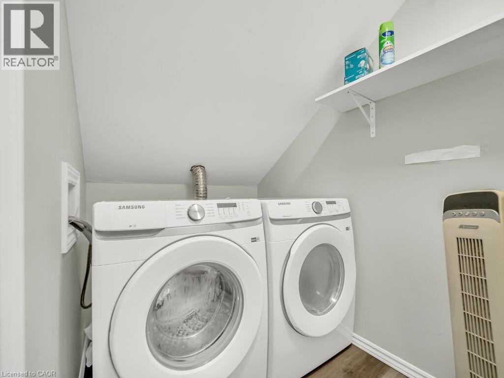 860 VINE Street thumbnail 36