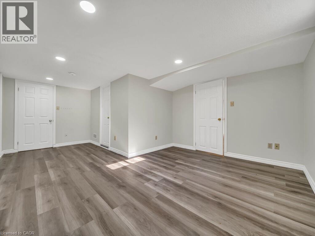 860 VINE Street thumbnail 39