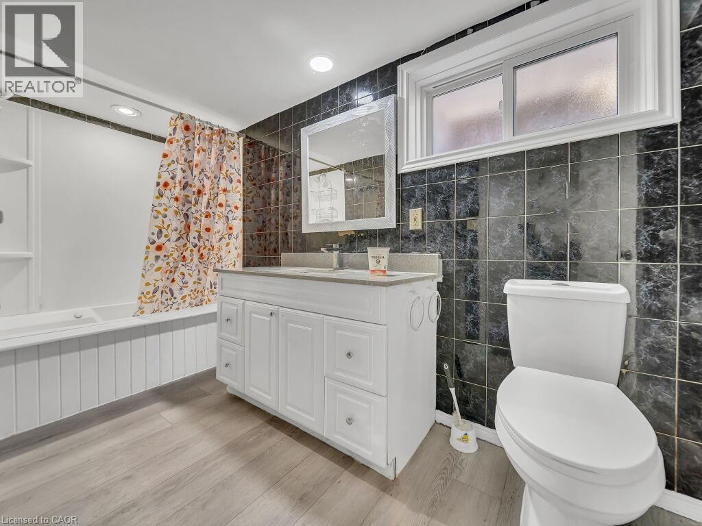 860 VINE Street thumbnail 47