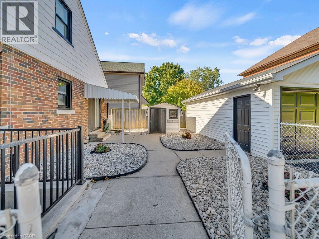 860 VINE Street thumbnail 49