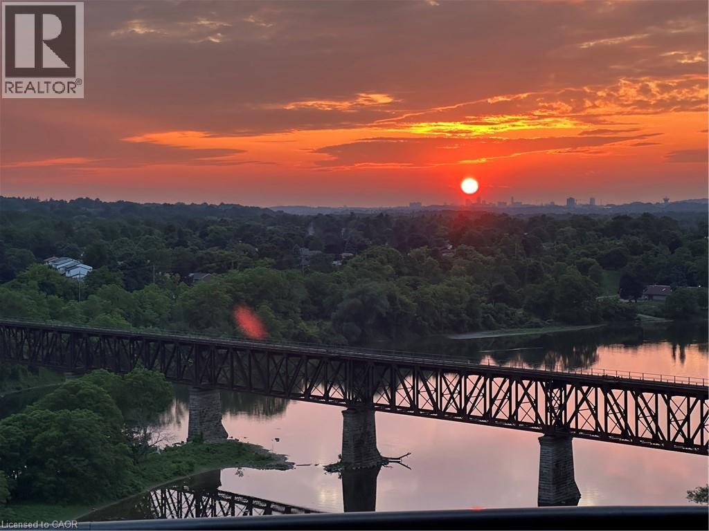 170 WATER Street N Unit# UPH4 thumbnail 37