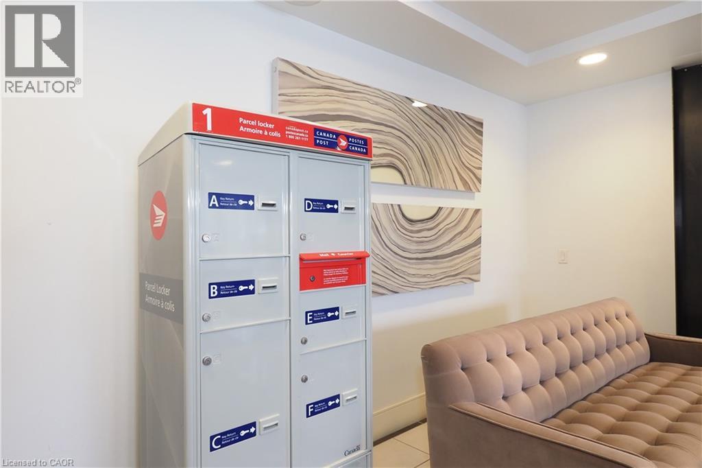 155 ST. LEGER Unit# 206 thumbnail 8