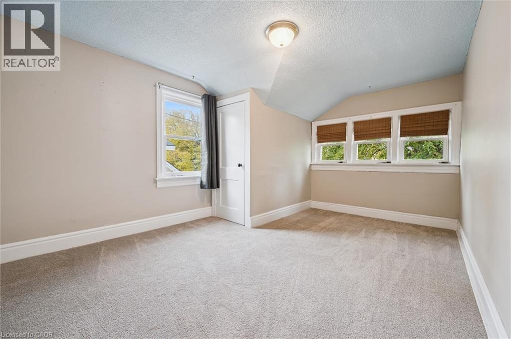 41 ROSE Street thumbnail 26