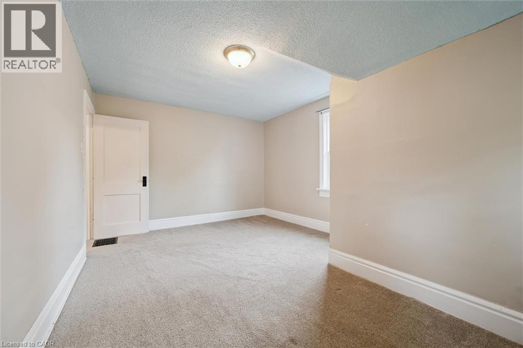 41 ROSE Street thumbnail 24