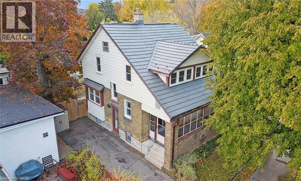 41 ROSE Street thumbnail 44