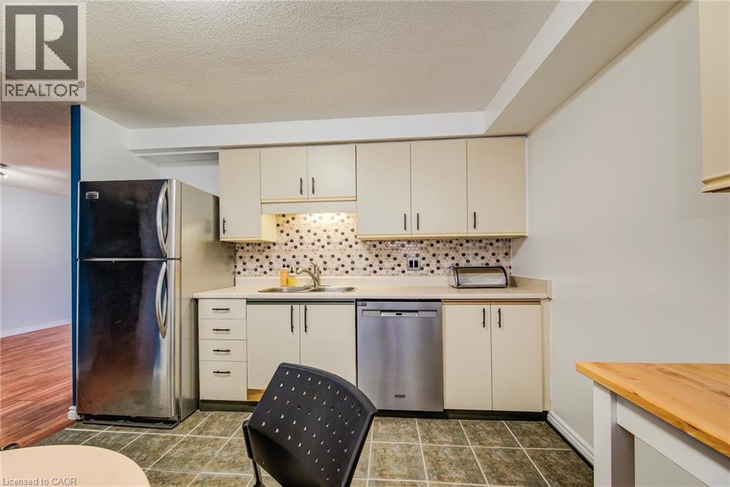 55 GREEN VALLEY Drive Unit# 811 thumbnail 13