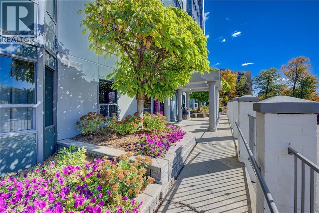 55 GREEN VALLEY Drive Unit# 811 thumbnail 19