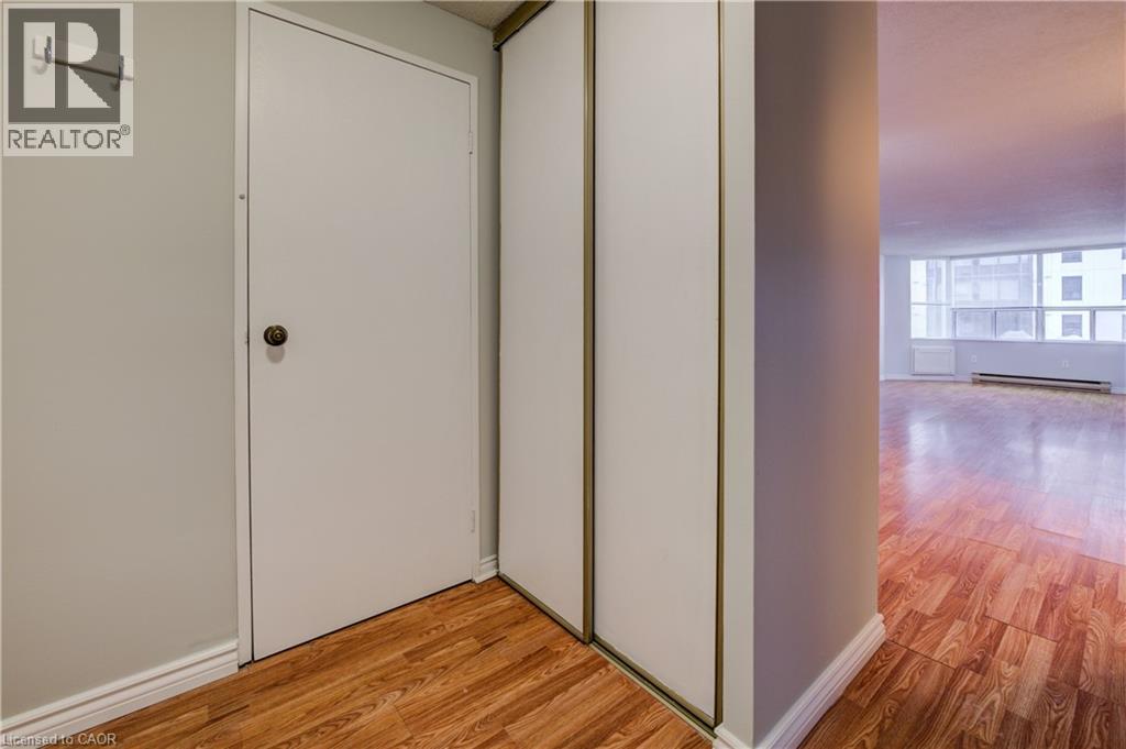 55 GREEN VALLEY Drive Unit# 811 thumbnail 4