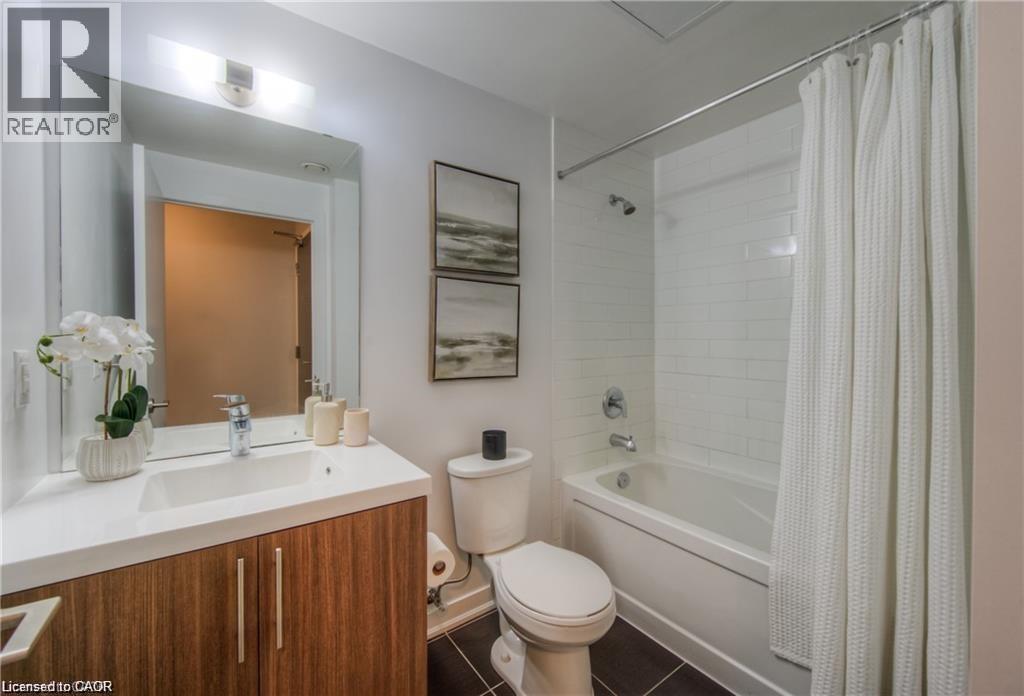 85 DUKE Street W Unit# 703 thumbnail 25