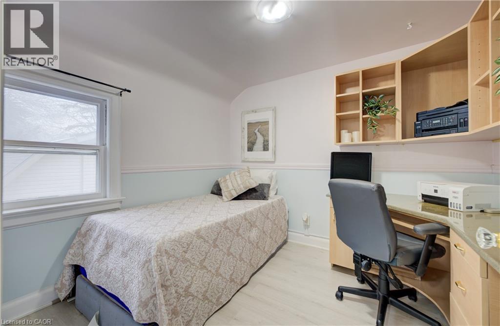 76 BRENTWOOD Avenue thumbnail 21