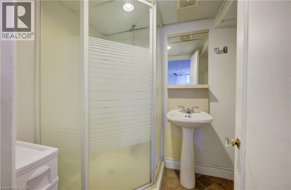 76 BRENTWOOD Avenue thumbnail 29
