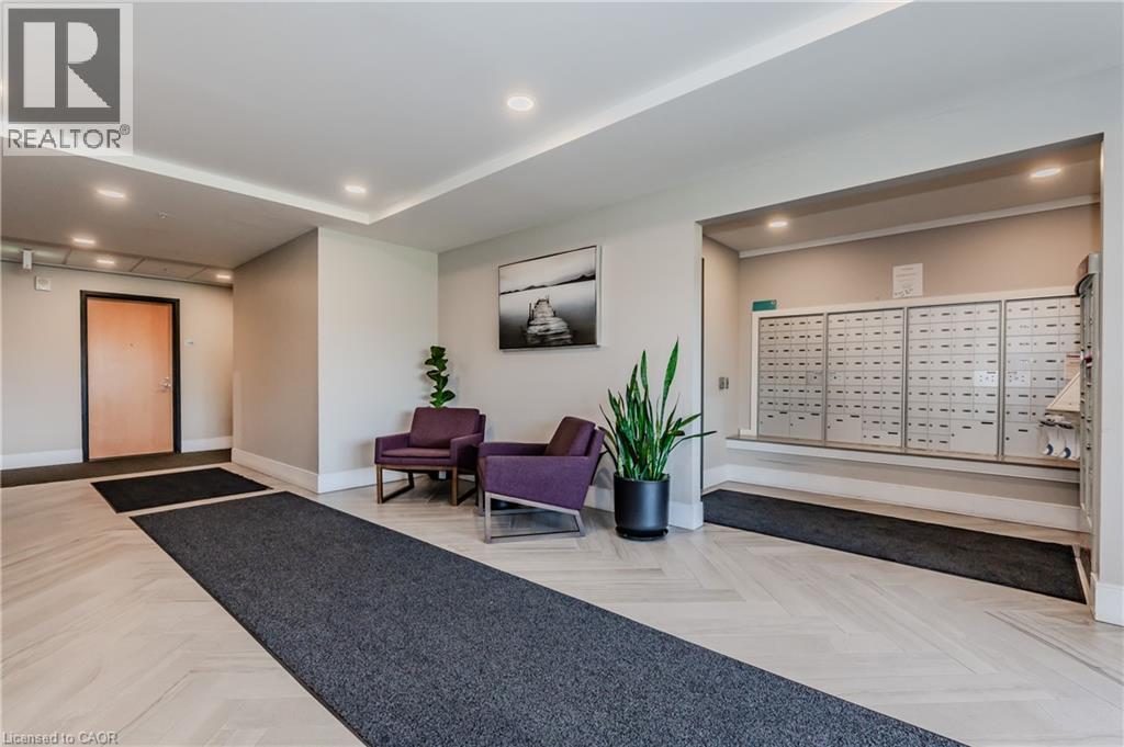 15 PRINCE ALBERT Boulevard Unit# 104 thumbnail 14