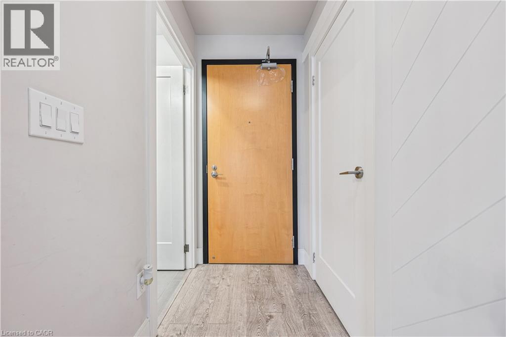 15 PRINCE ALBERT Boulevard Unit# 104 thumbnail 15