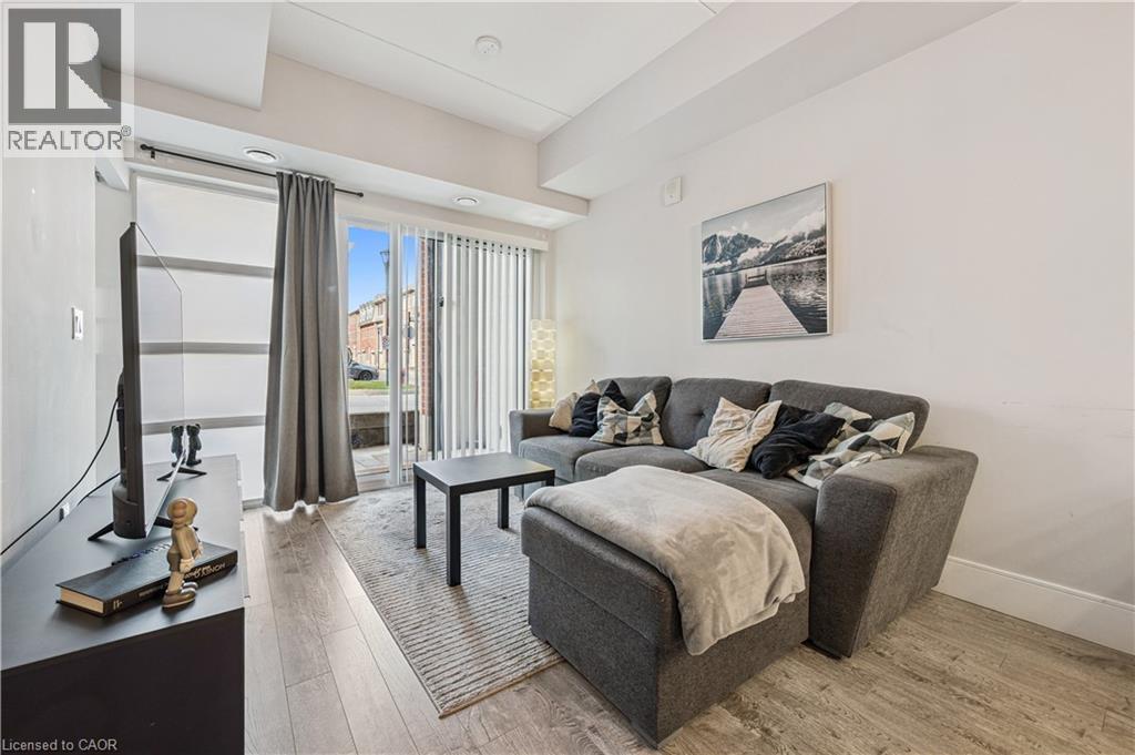 15 PRINCE ALBERT Boulevard Unit# 104 thumbnail 17