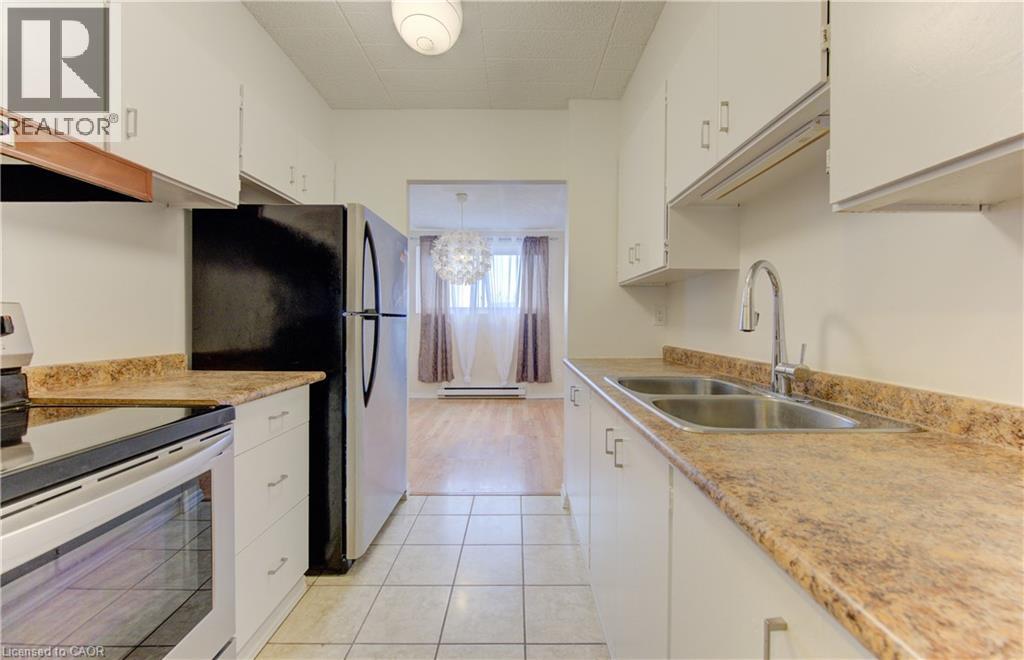 24 MOOREGATE Crescent Unit# 305 thumbnail 11